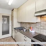 Charming Apartments, Just 27 Minutes To Center Apartment *