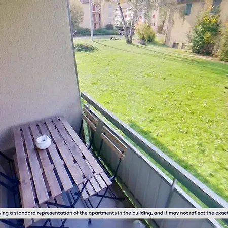 Charming Apartments, Just 27 Minutes To Center Apartment *