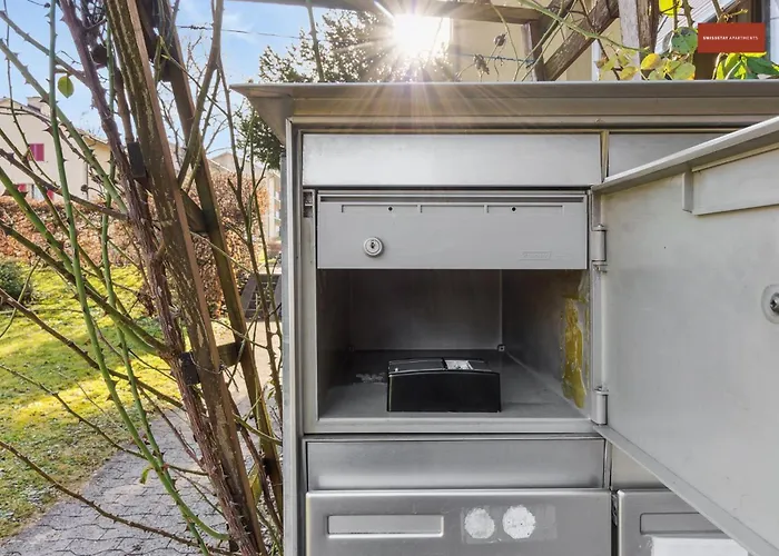 Charming Apartments, Just 27 Minutes To Center