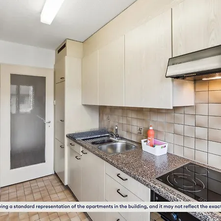 Charming Apartments, Just 27 Minutes To Center Daire *