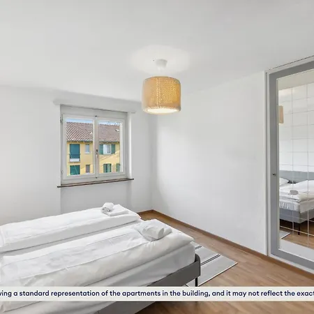 Daire Charming Apartments, Just 27 Minutes To Center *