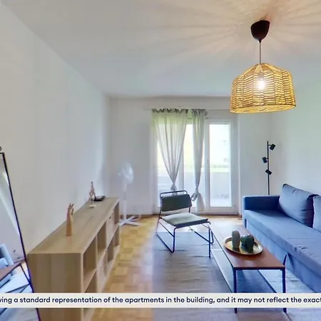 Daire Charming Apartments, Just 27 Minutes To Center