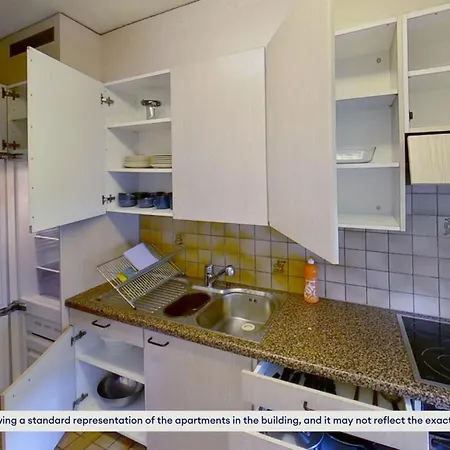 Charming Apartments, Just 27 Minutes To Center Daire